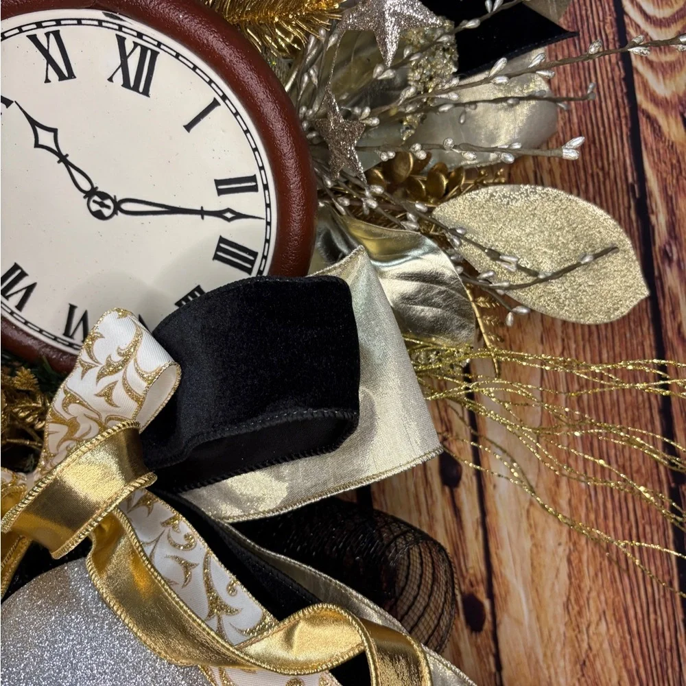 Elegant Gold and Silver Holiday Wreath with Clock